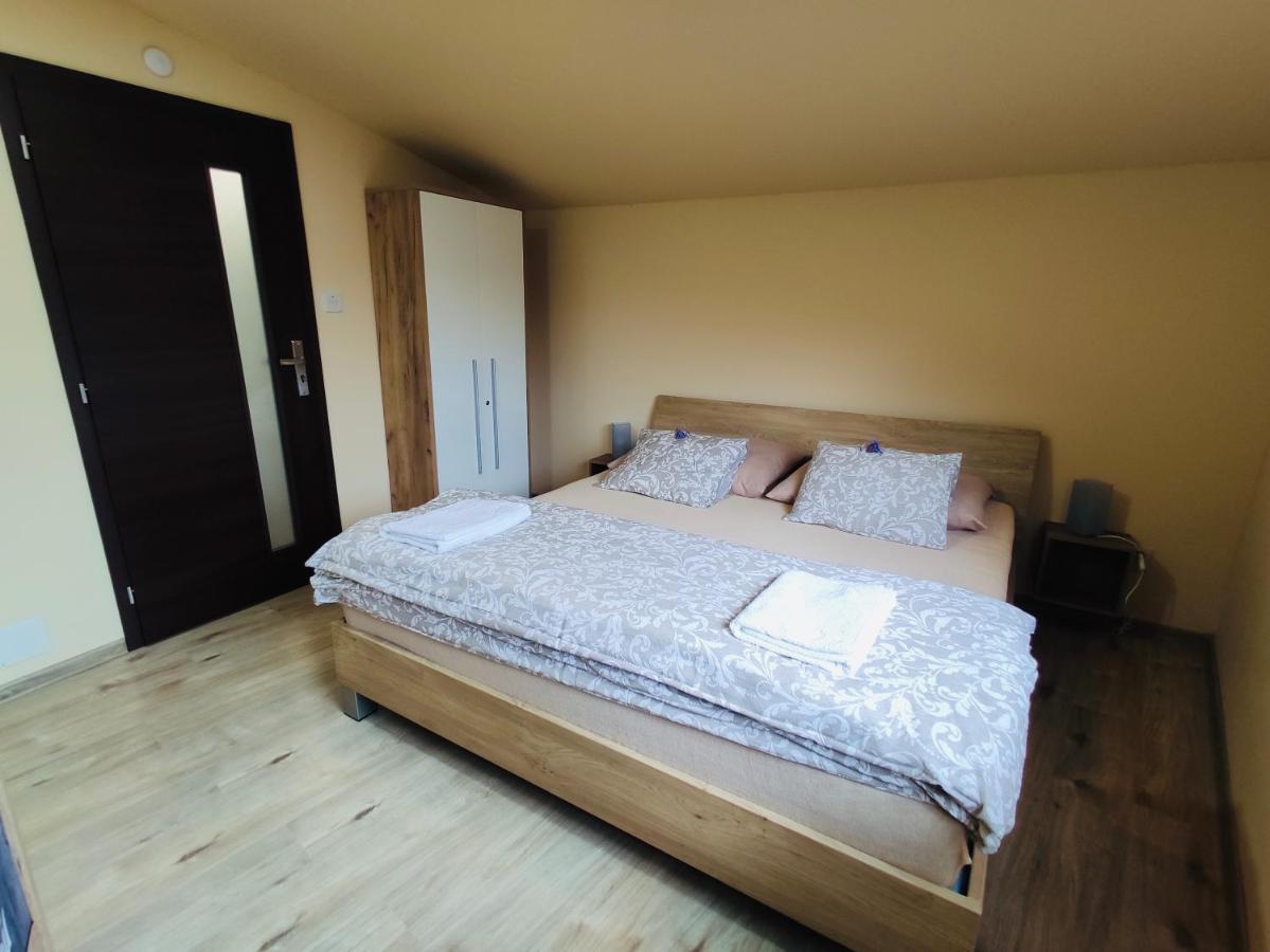 Grand Spa Holiday Home II Склене-Теплице Экстерьер фото